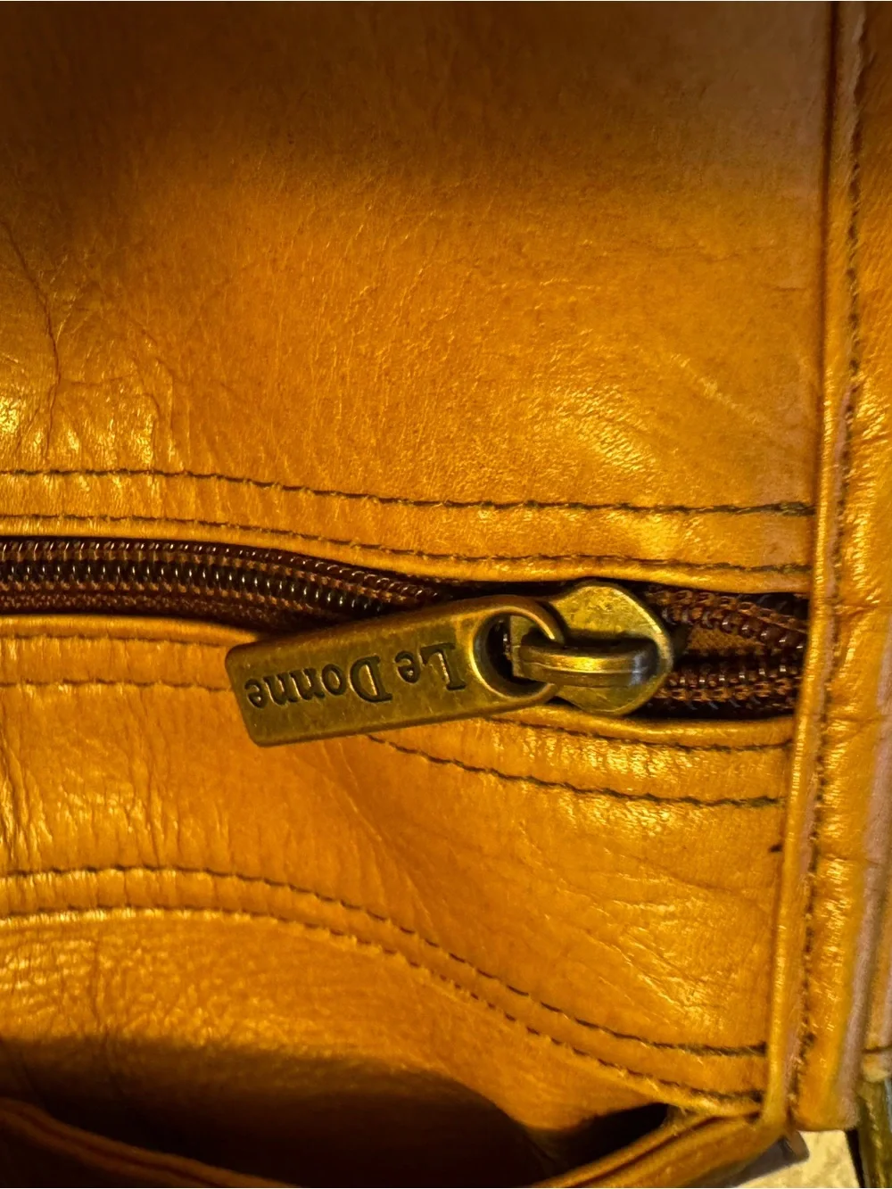 Le Donne Tan Genuine Leather Messenger Briefcase Laptop Bag